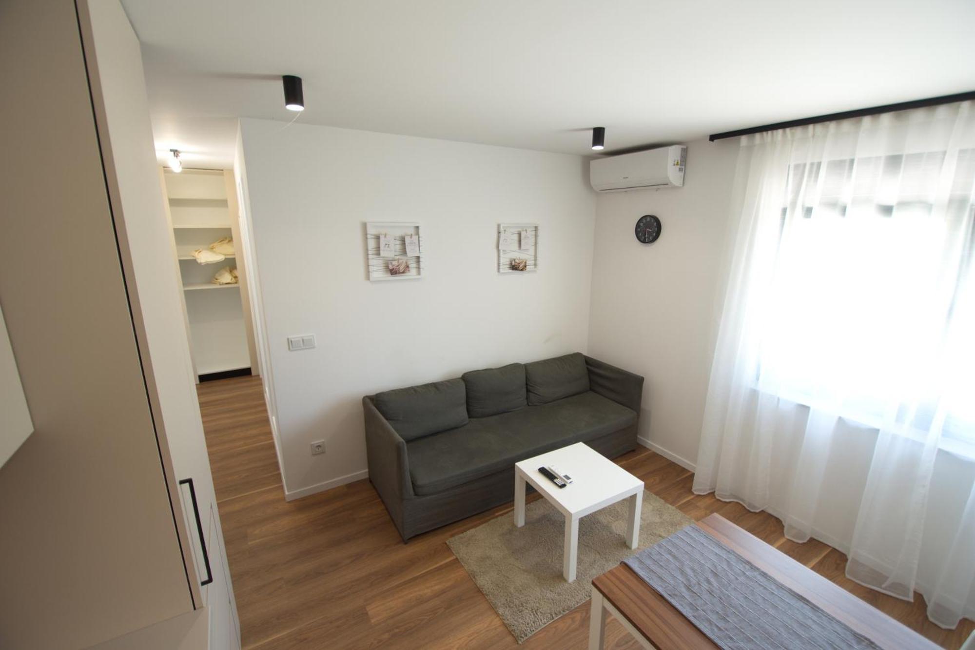 Studio Apartman Petrinja Exteriör bild